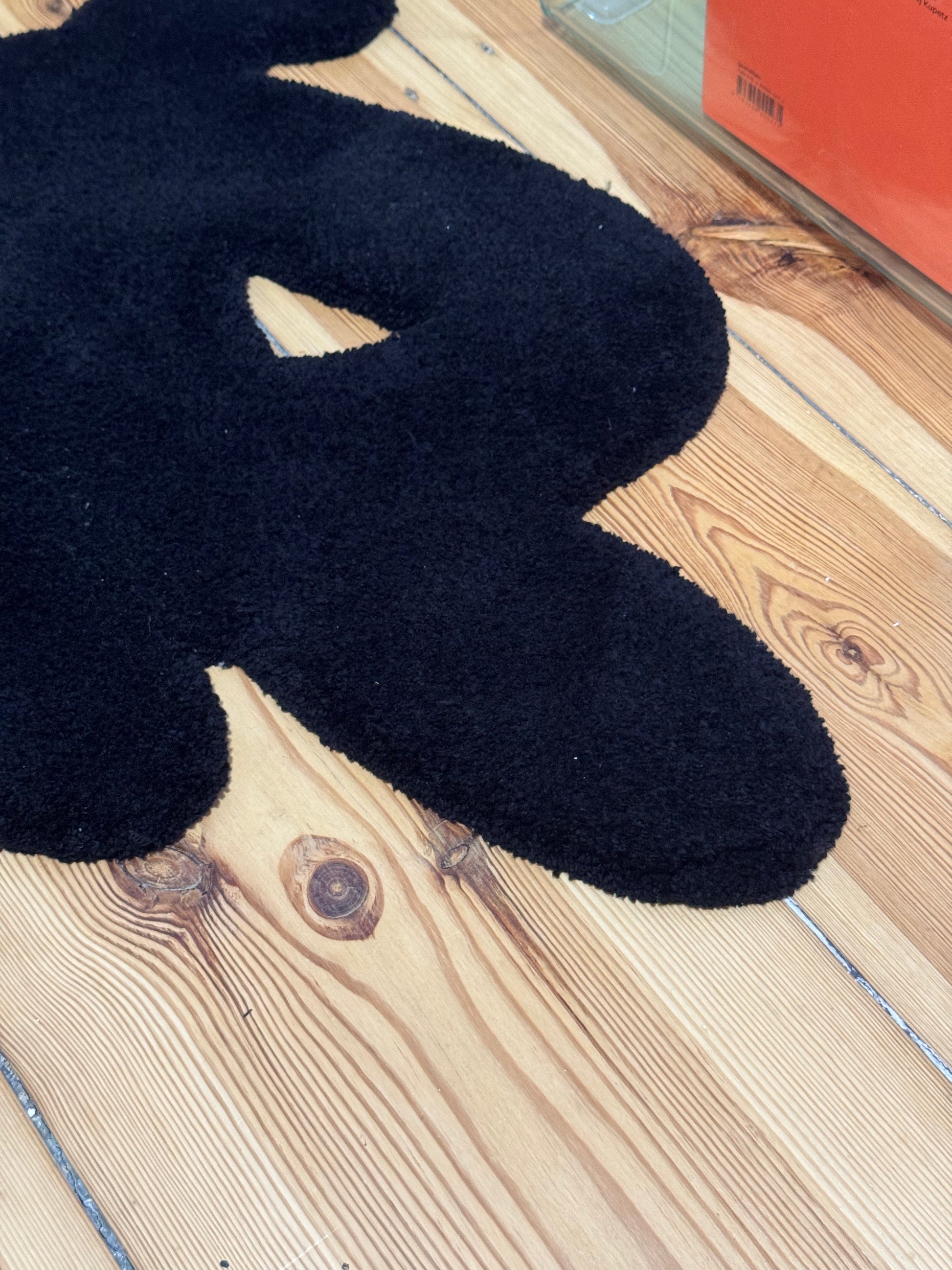 Rug KRINGEL #004